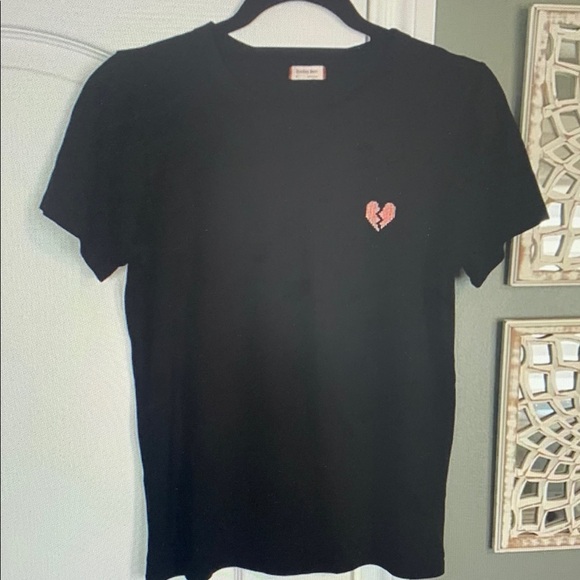 Sunday Best Tops - Black T-Shirt with Red Heart Patch